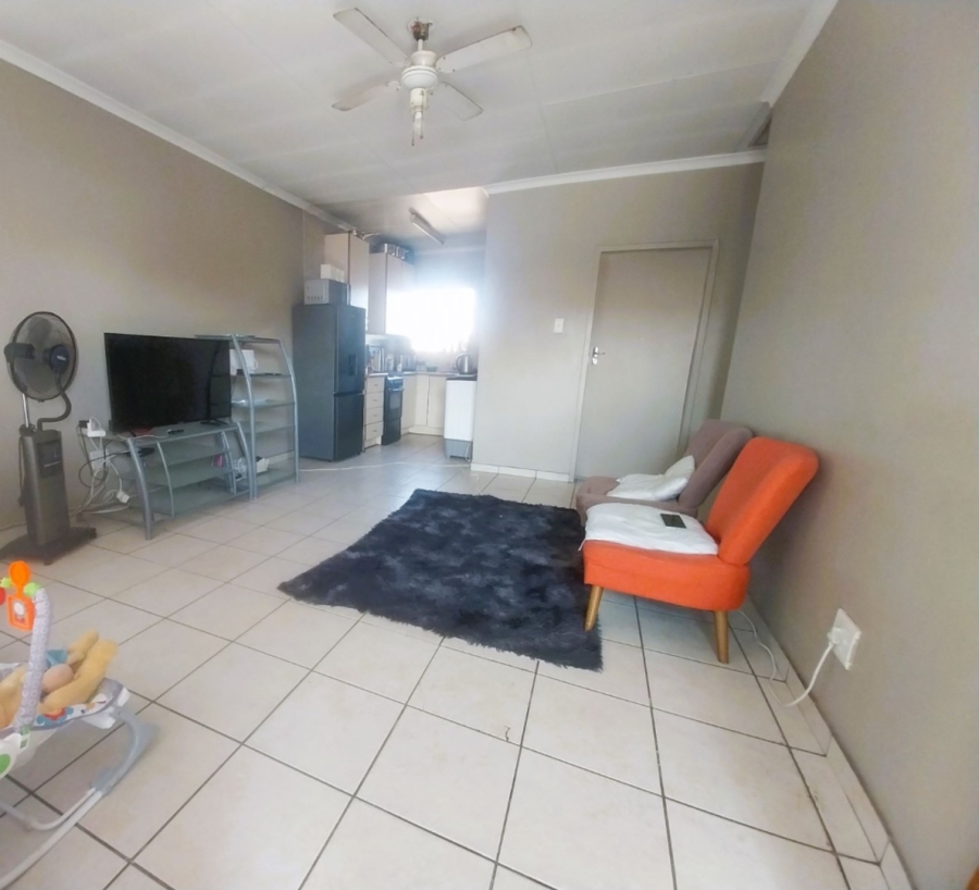 2 Bedroom Property for Sale in Rustenburg Central North West